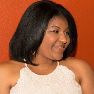 Meet your Posher, Tishara